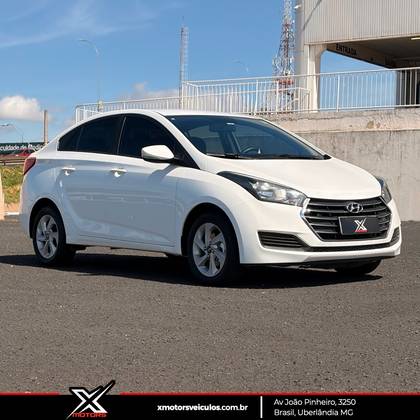 HYUNDAI HB20S 1.6 COMFORT PLUS 16V FLEX 4P AUTOMÁTICO